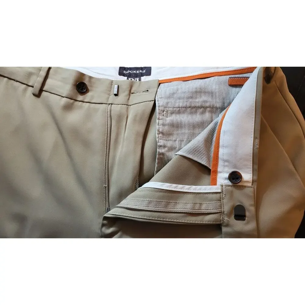 Men's Dockers D3 Classic Fit Flat Front Khaki Casual Pants Size 30 x 30